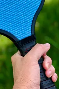 grip pickleball